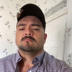 Meet your Posher, Toño